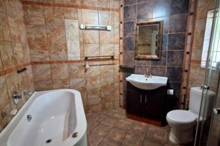 3 Bedroom Property for Sale in Geelhoutpark North West